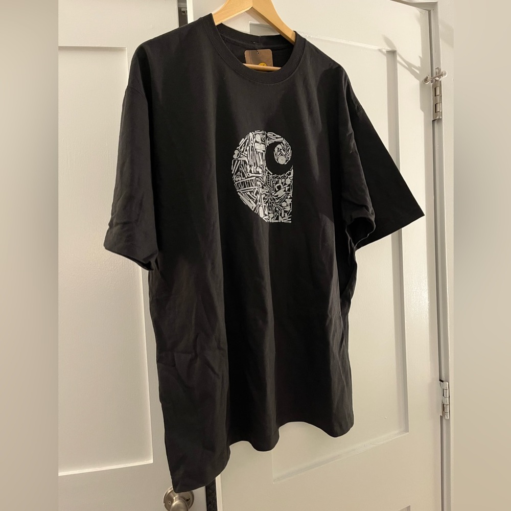 NWT Carhartt Graphic Tee